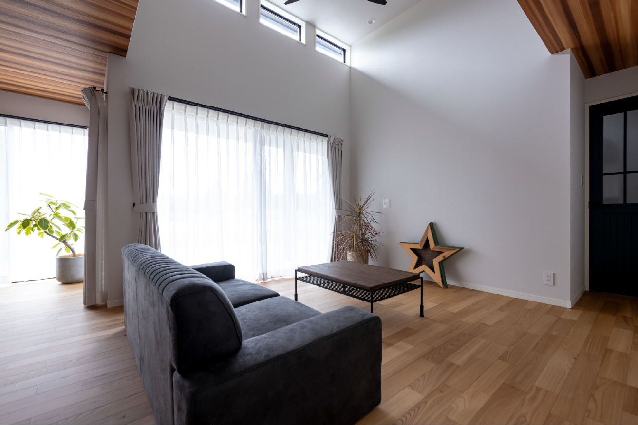 雑貨の似合う家造り～アウトドアリビング家族の笑顔が生まれる平屋～モデルハウスを自分たちの暮らしにあわせてカスタマイズ！