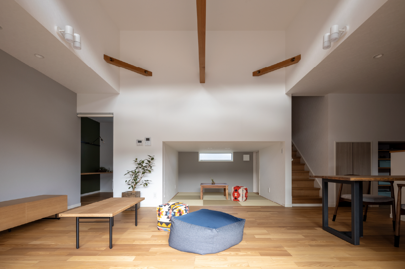 雑貨の似合う家造り～スキップフロアのある暮らし～スキップフロア下を有効活用し癒しの寛ぎ空間に